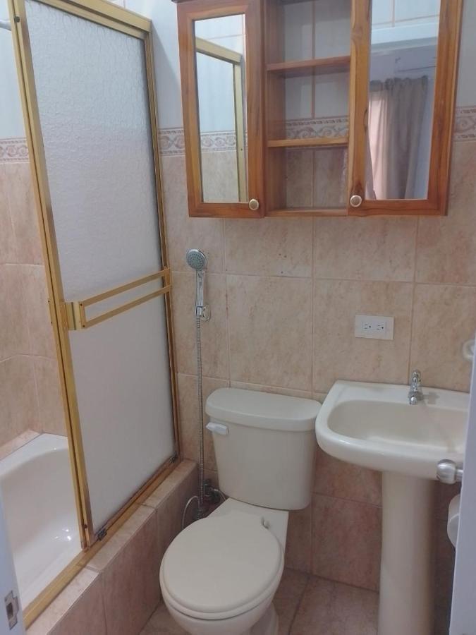 Comfortable 3-Bedroom Apartment, Close To The American Consulate Guayaquil Luaran gambar